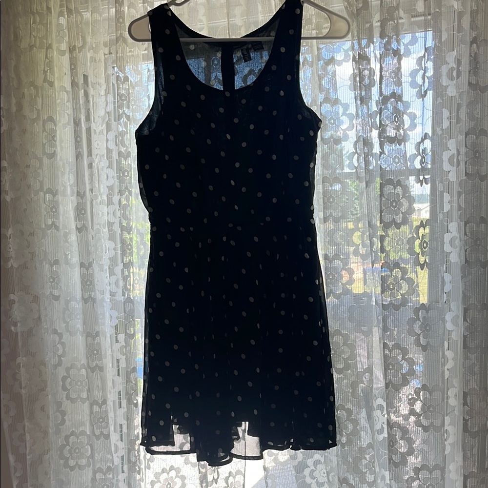 Fun & Flirt Black Sleeveless Scoop Neck Mini Sundress